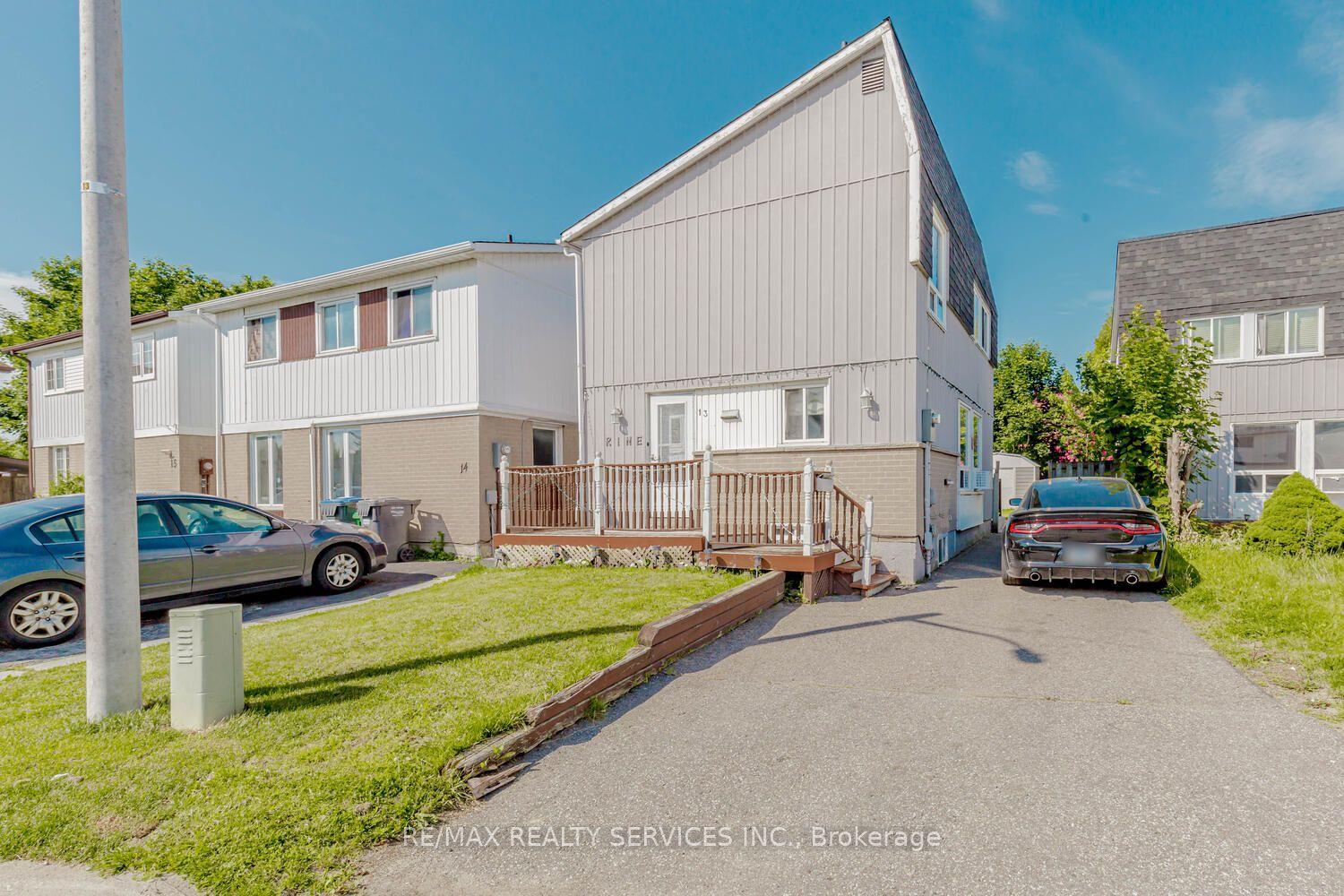 13 Greenbush Court — photo 1
