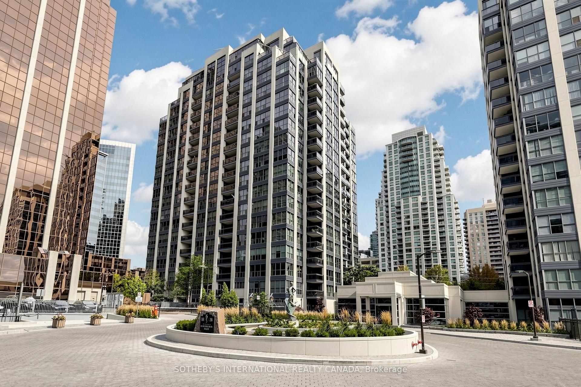 18 Hollywood Avenue 303 #303, Toronto — Condo for sale, photo 1