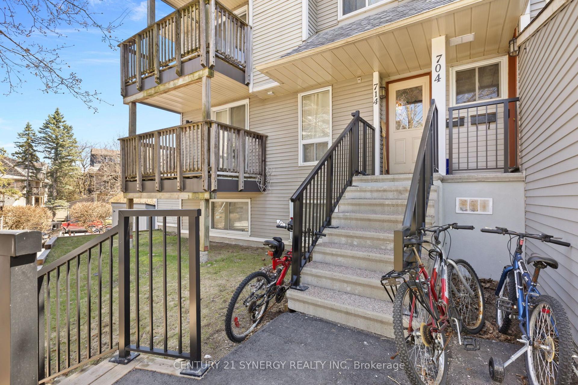 714 Tanguay Court — photo 1