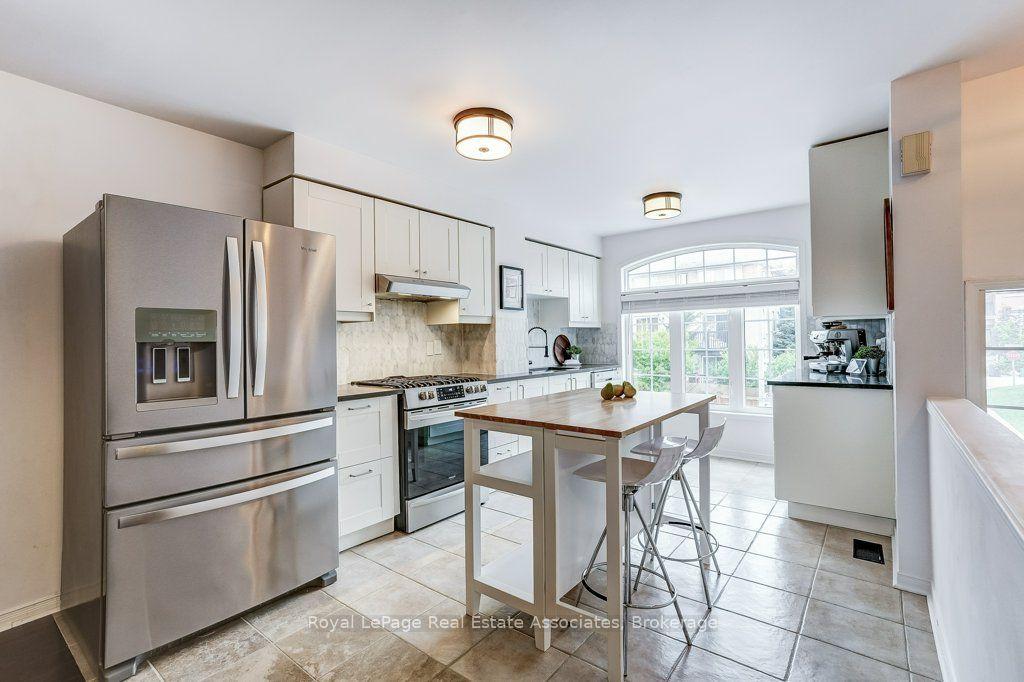 7222 Deanlee Court, Mississauga — Townhouse for sale, photo 1