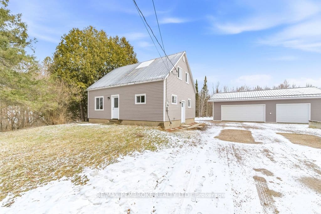 97 Mud Lake Road — photo 1