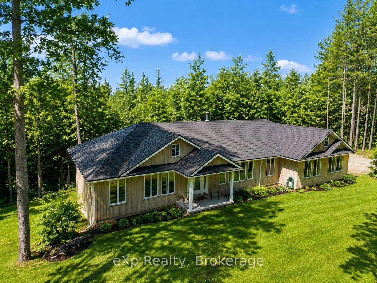303709 South Line, West Grey — Detached for sale, photo 1
