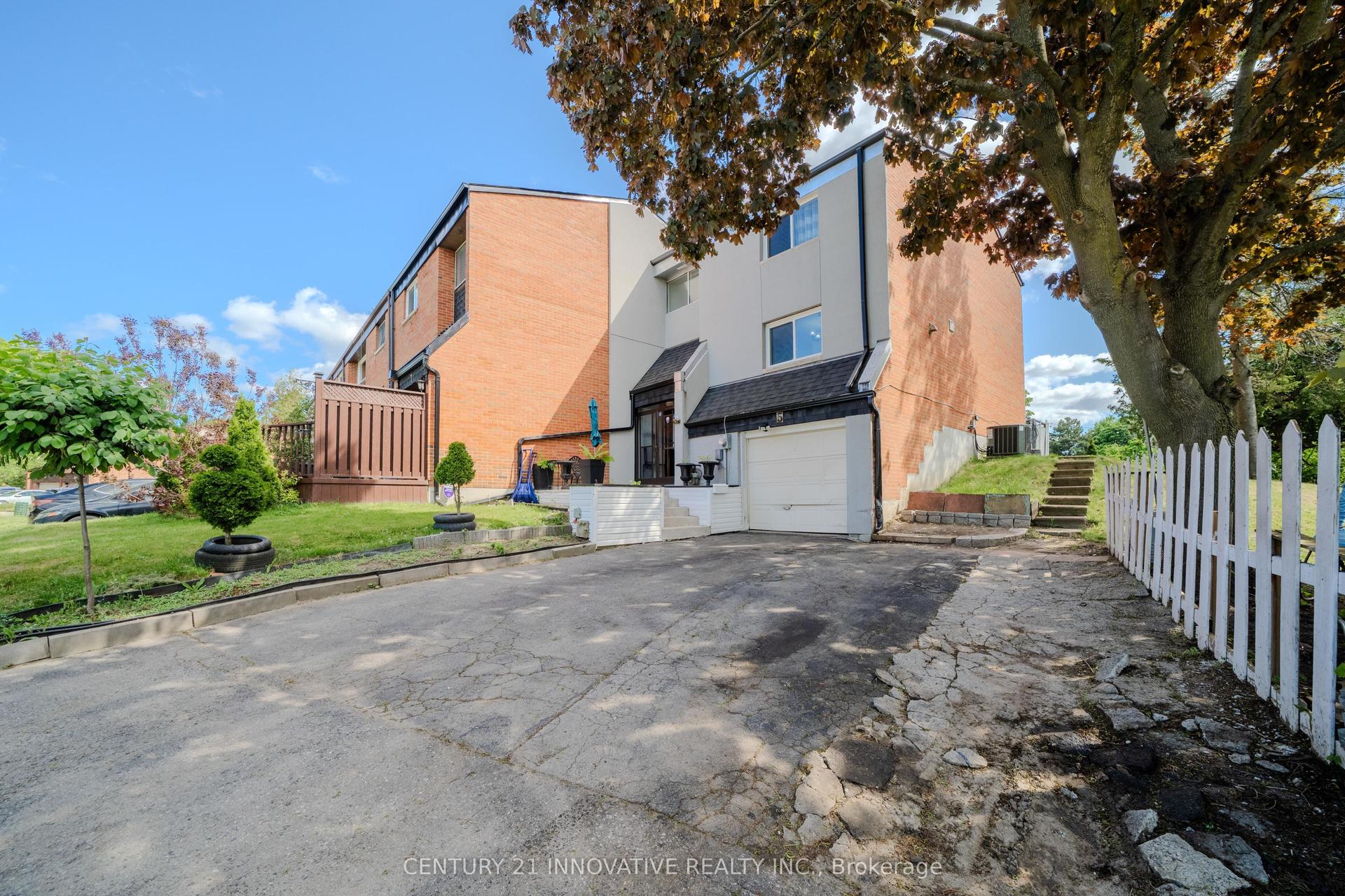 5 Cheatham Place — photo 1