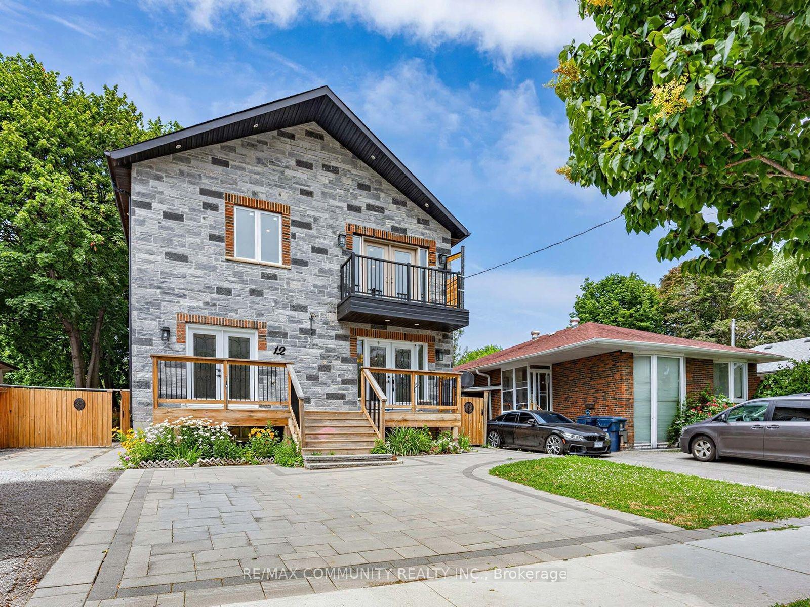 12 Janray Drive, Toronto — Detached for sale, photo 1