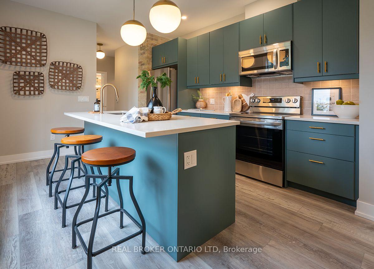 62 Barker Street — photo 1