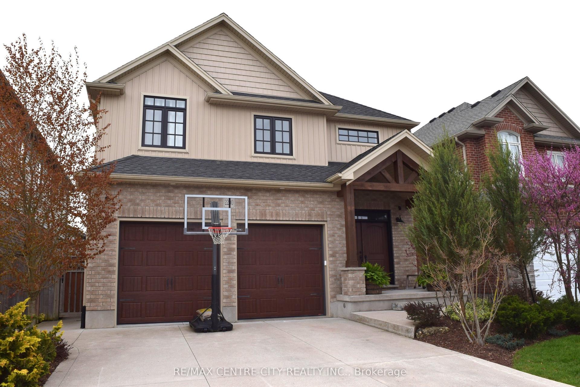 2200 Springridge Drive — photo 1