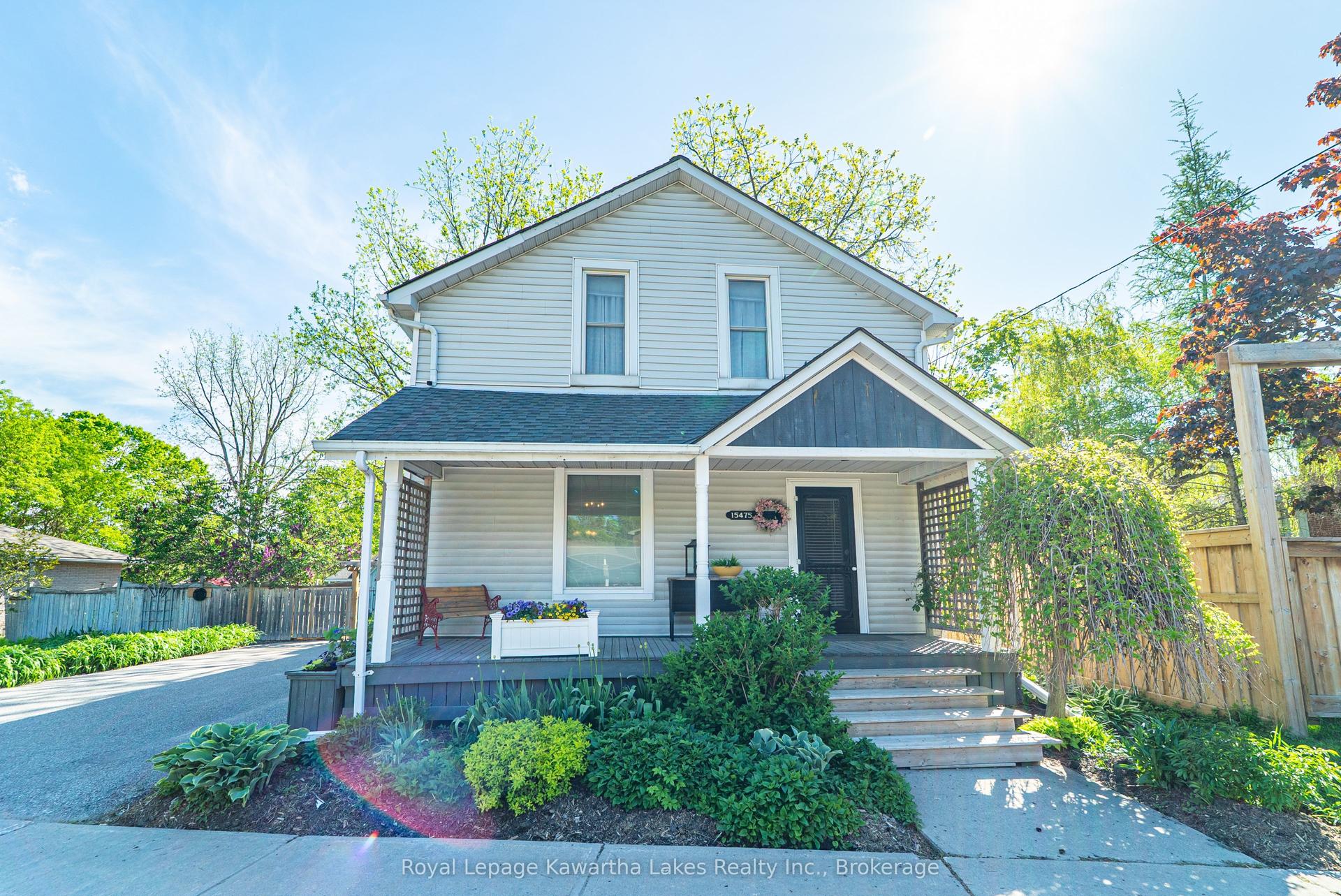 15475 Simcoe Street — photo 1