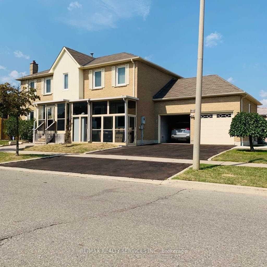 98 Nuffield Street Bsmt #Bsmt, Brampton — Detached for lease, photo 1