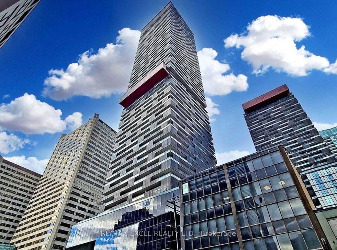 8 Eglinton Avenue E 5603 #5603, Toronto — Condo for sale, photo 1