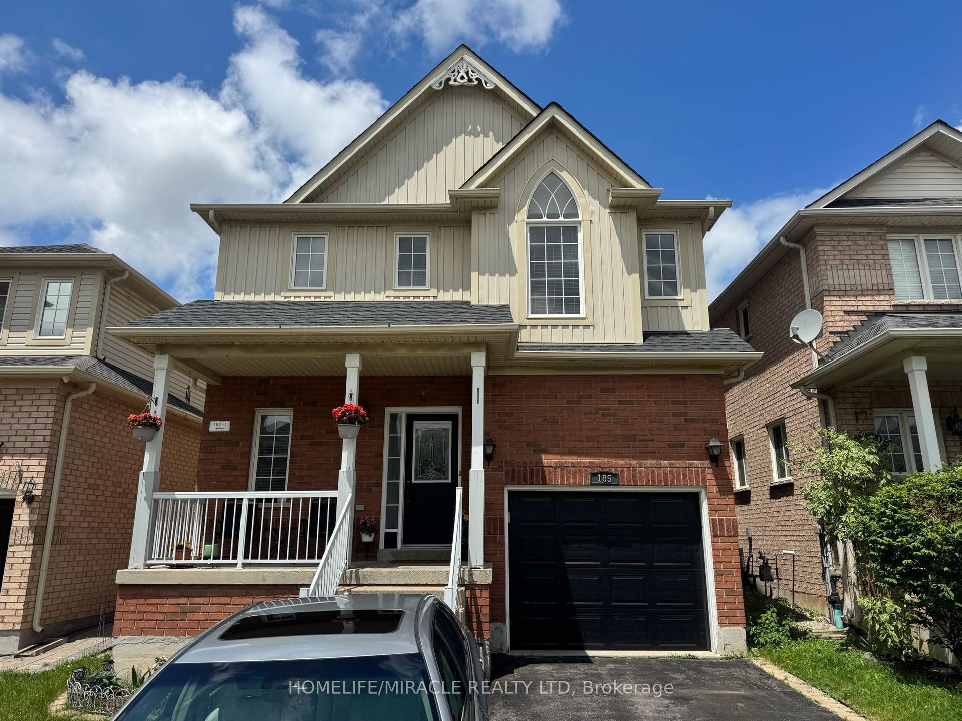 185 Featherstone Road — photo 1