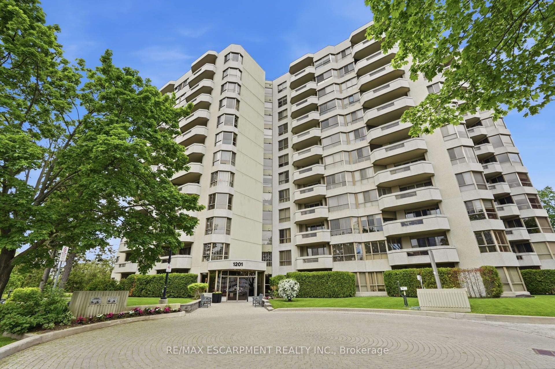 1201 North Shore Boulevard E 1003 #1003, Burlington — Condo for sale, photo 1