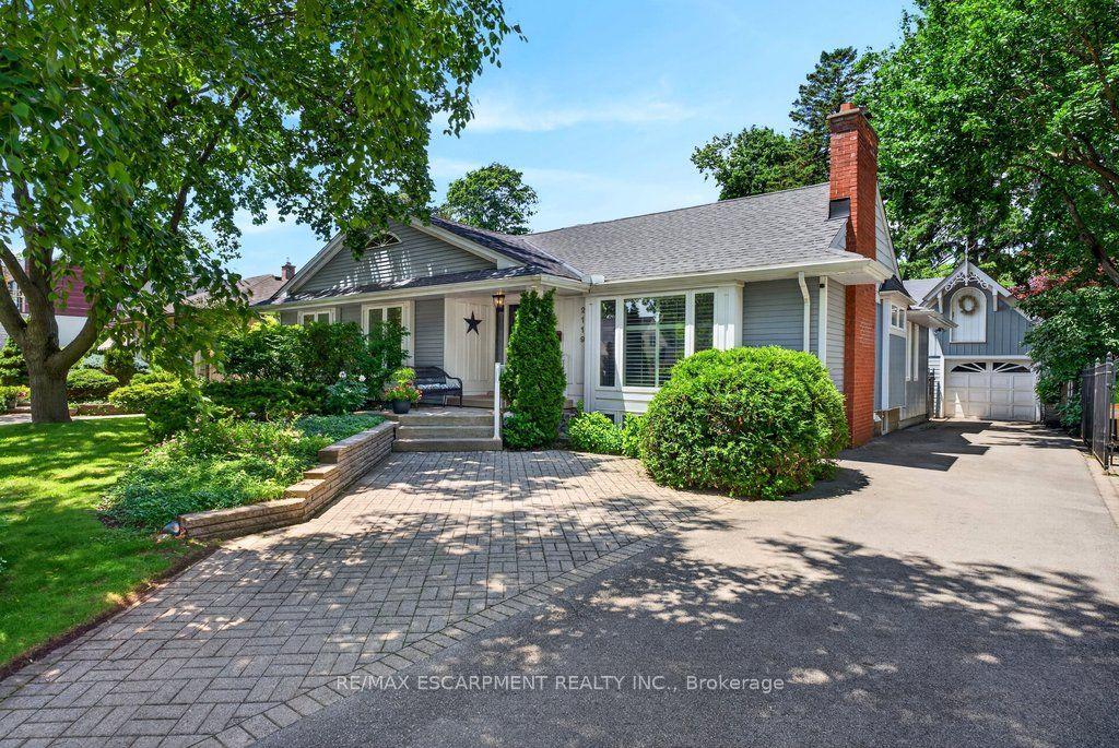 2119 Paisley Avenue — photo 1