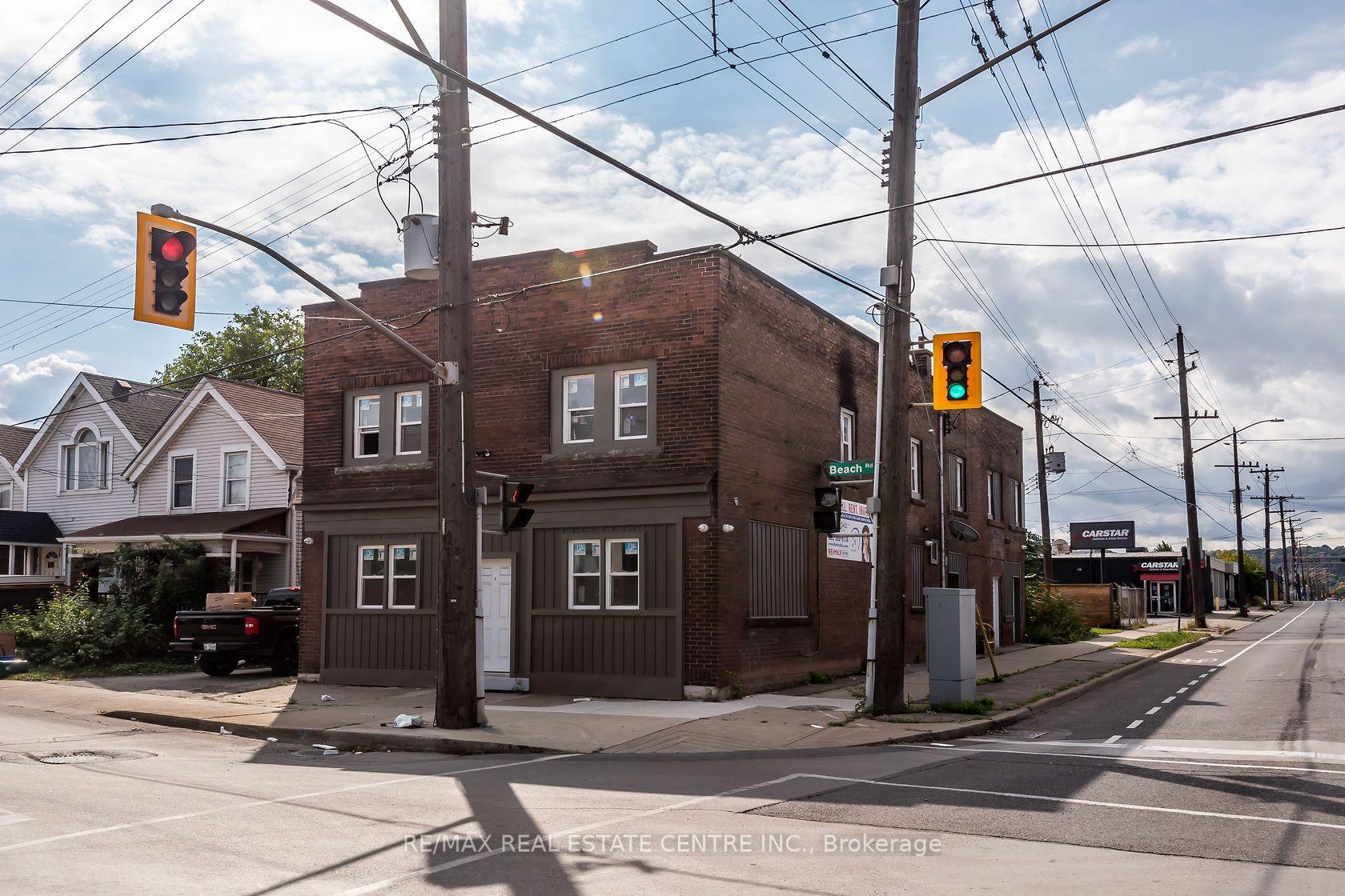104 Beach Road E #E — photo 1
