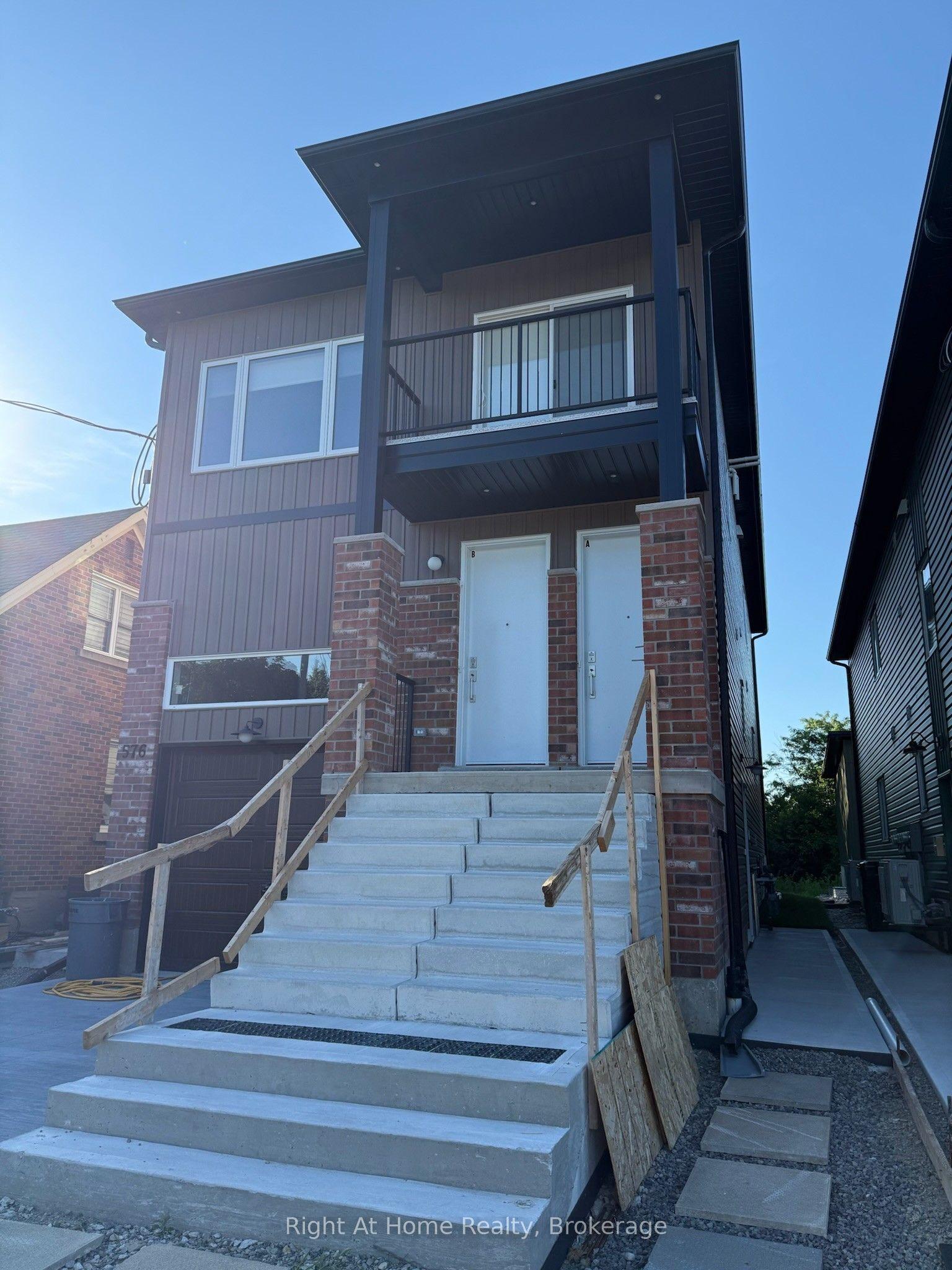 576B Guelph Street, Kitchener — Detached for lease, photo 1