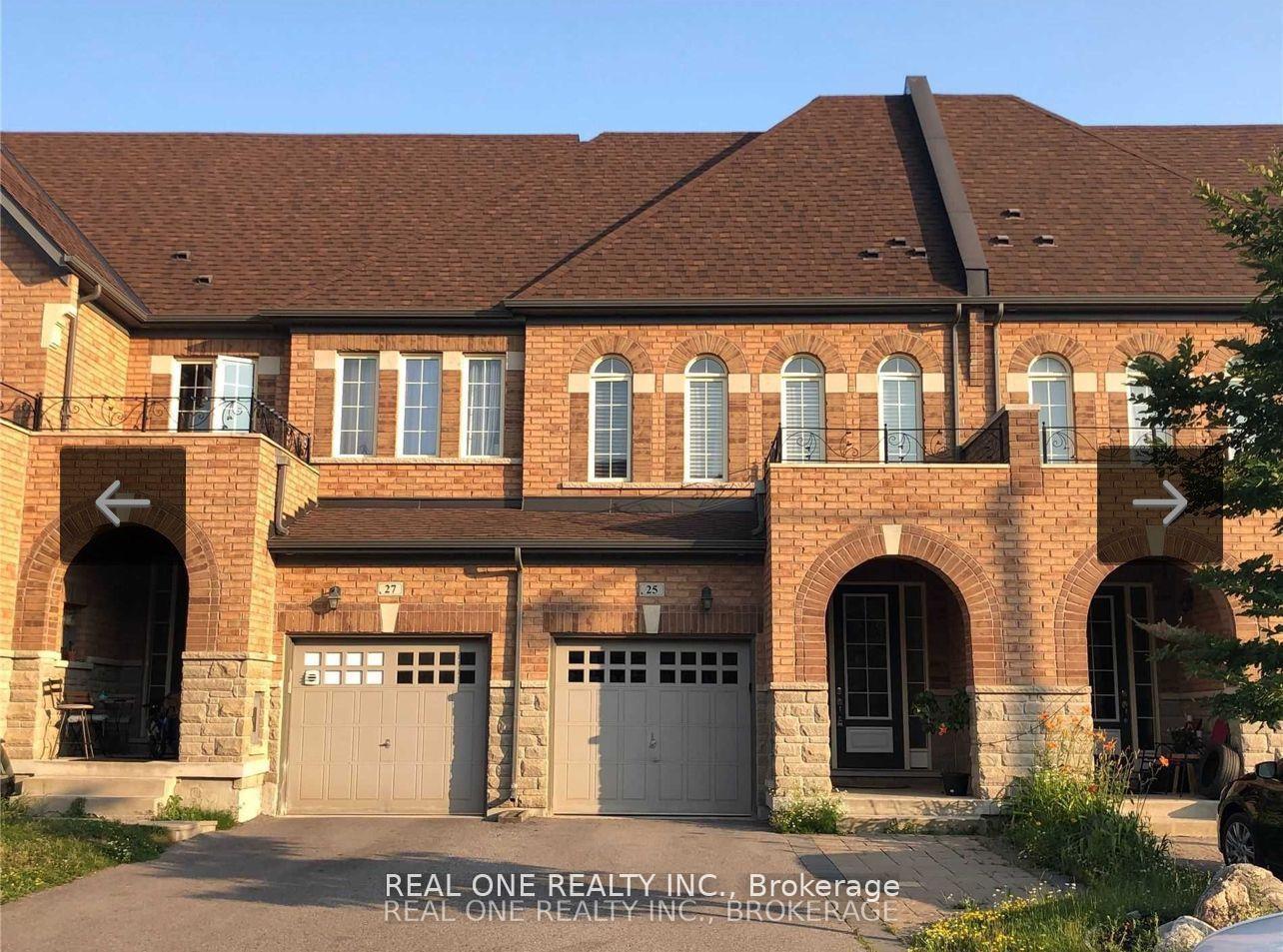 25 Paper Mills Crescent, Richmond Hill — Townhouse for lease, photo 1