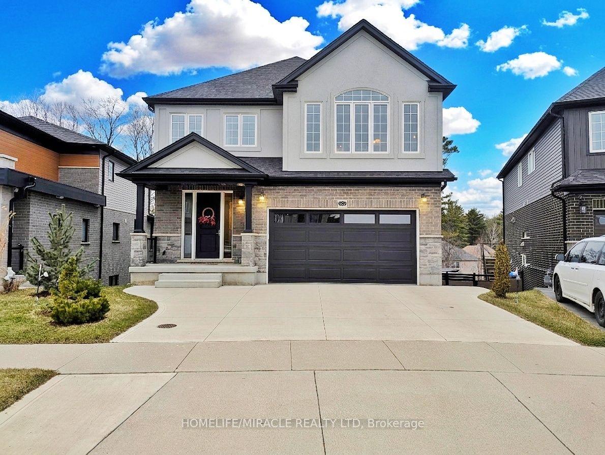 63 Ian Ormston Drive — photo 1