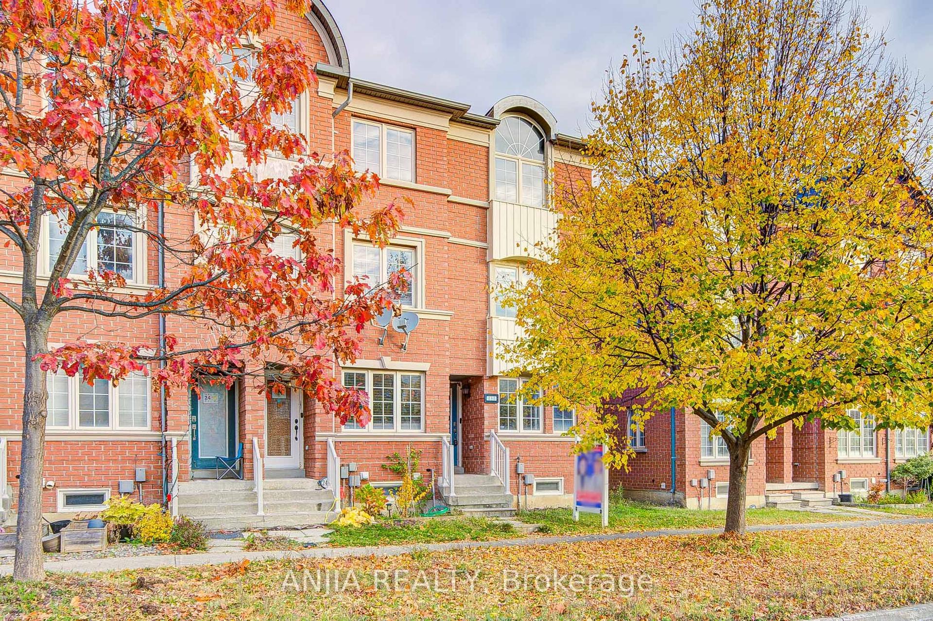 2434 Bur Oak Avenue, Markham — Townhouse for sale, photo 1