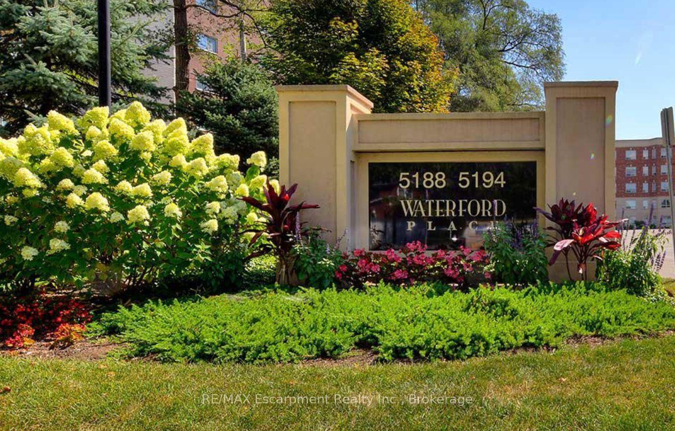 5188 Lakeshore Road 310 #310, Burlington — Condo for sale, photo 1