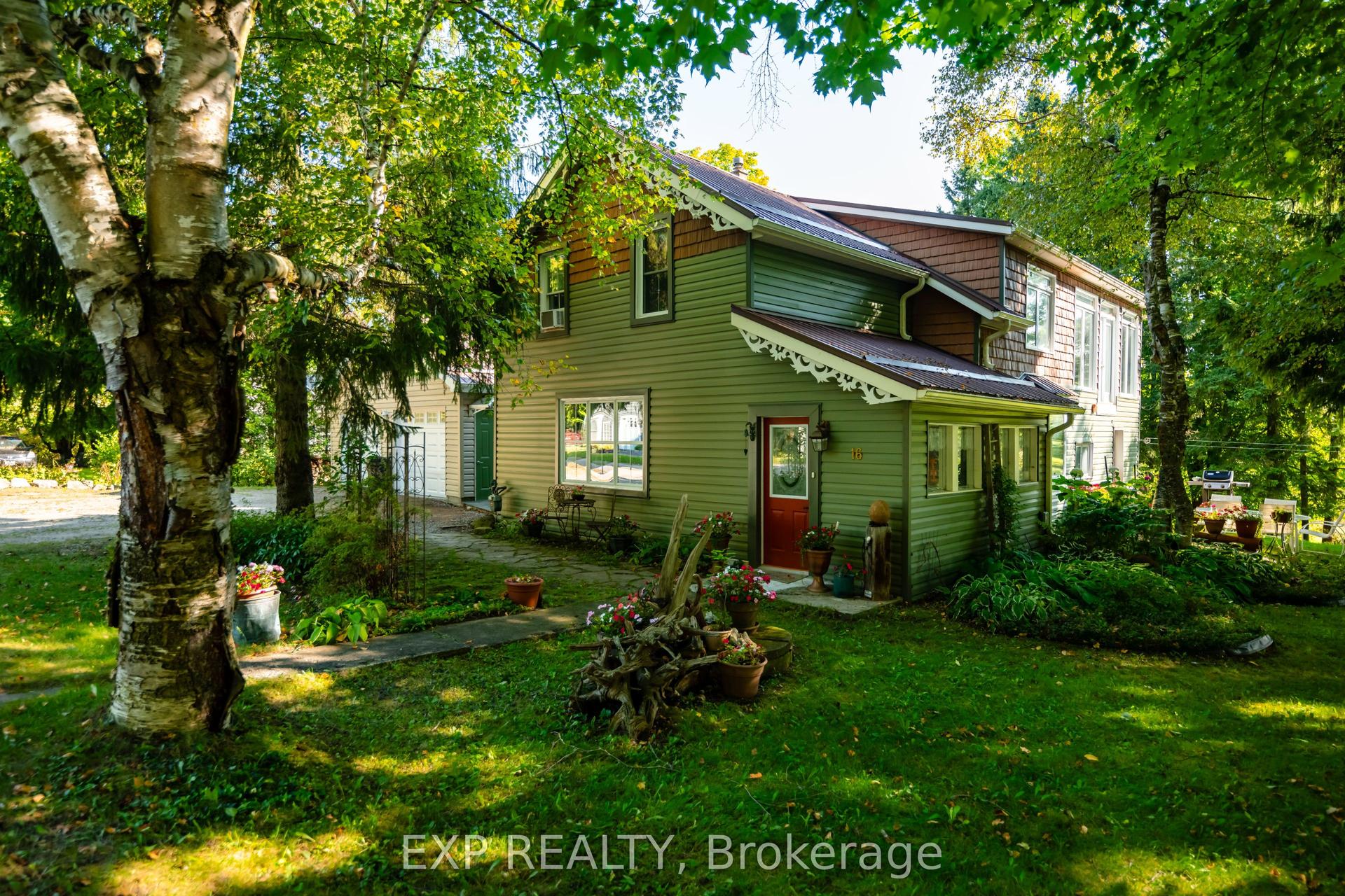 16 Mill Street — photo 1