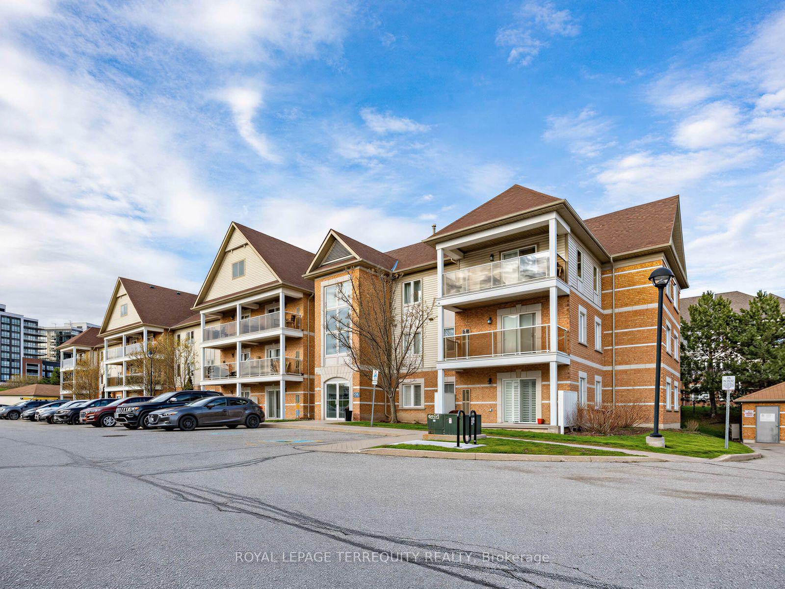 124 Aspen Springs Drive 102 #102 — photo 1