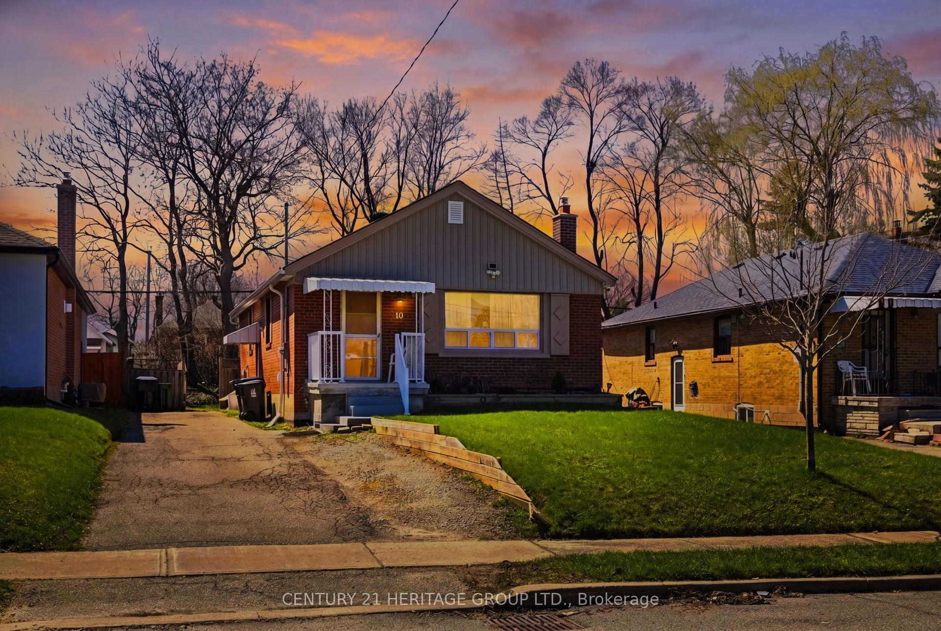10 Garthwood Drive — photo 1