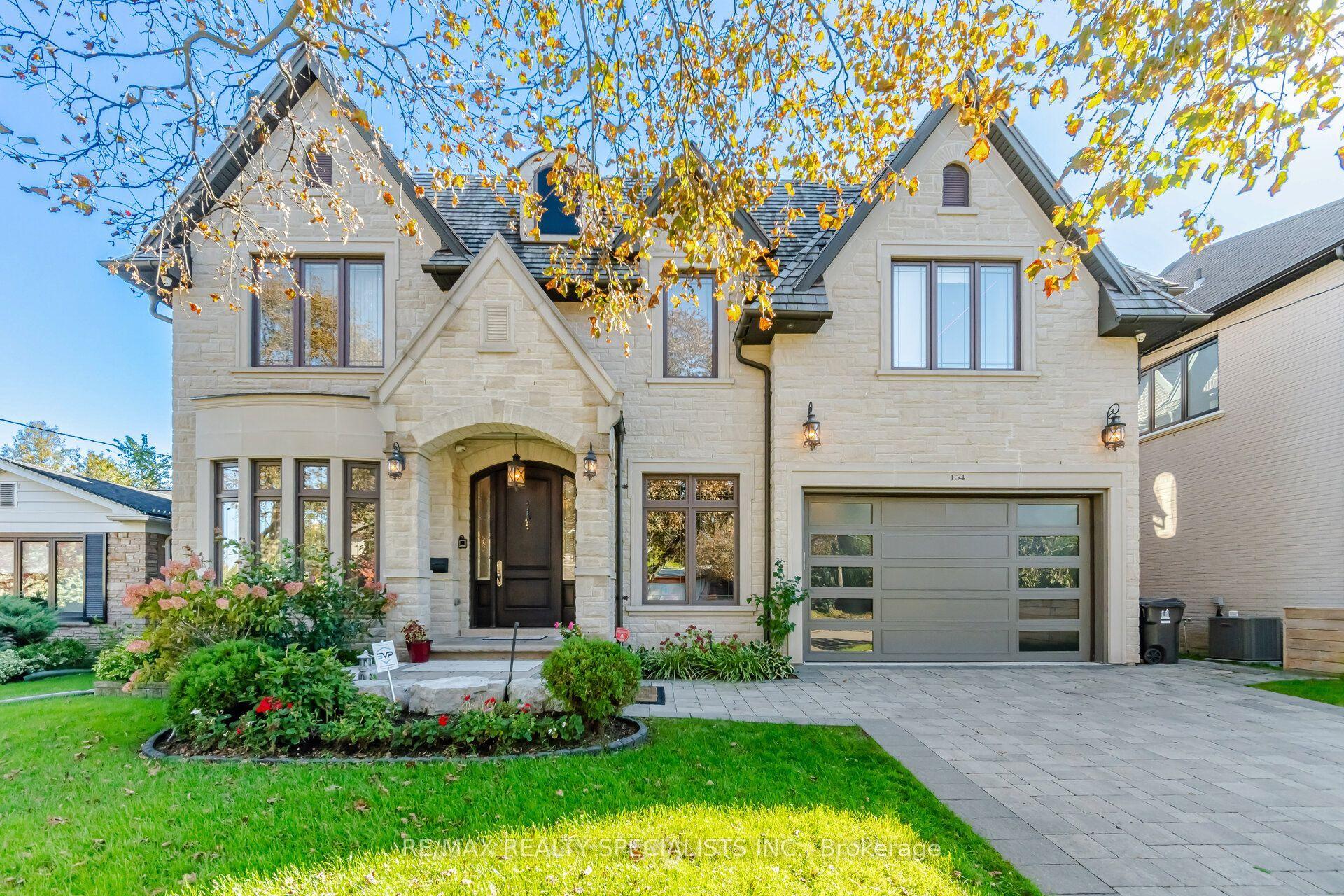 154 Burbank Drive, Toronto — Detached for sale, photo 1