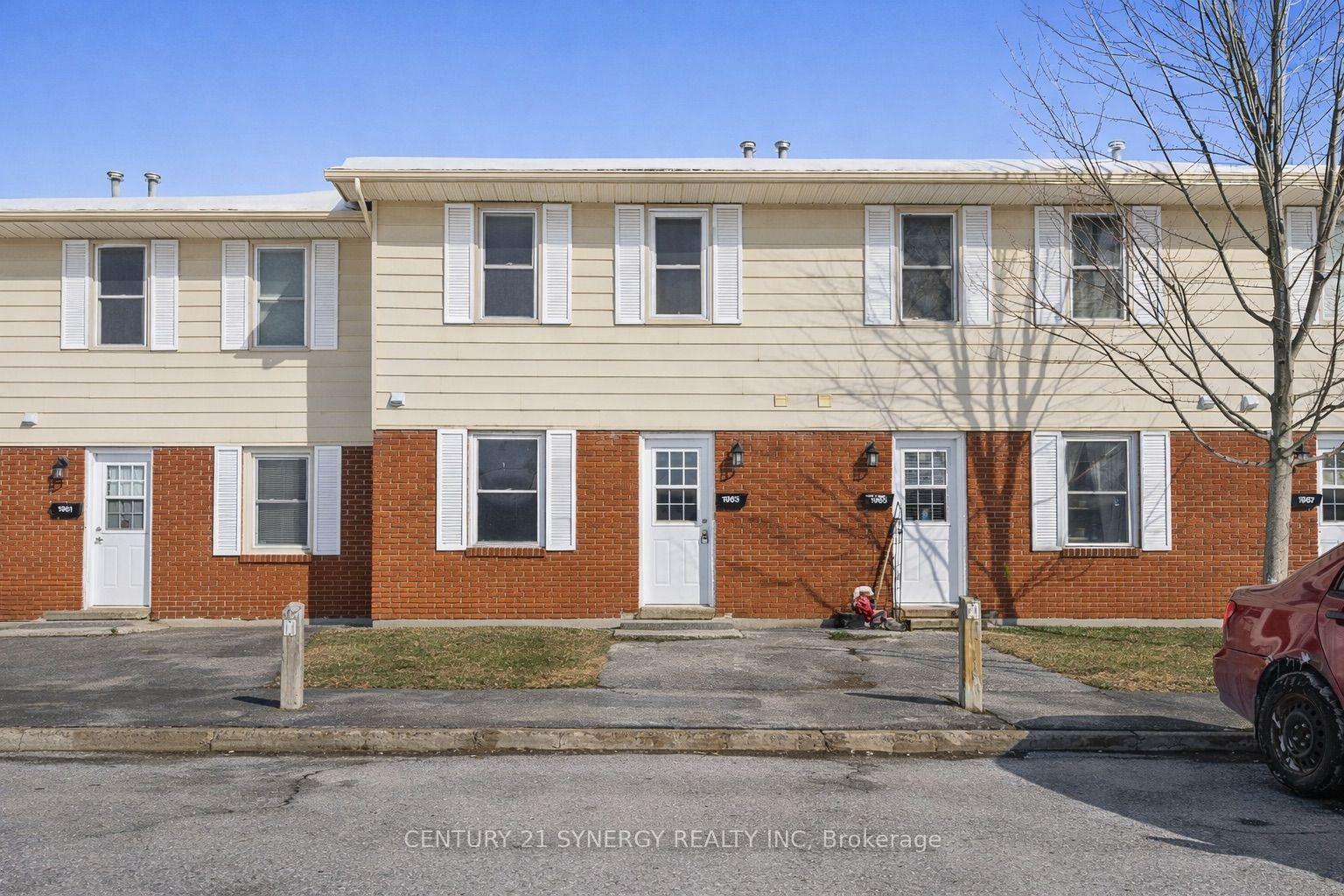 1963 Fairglen Mews 22 #22 — photo 1