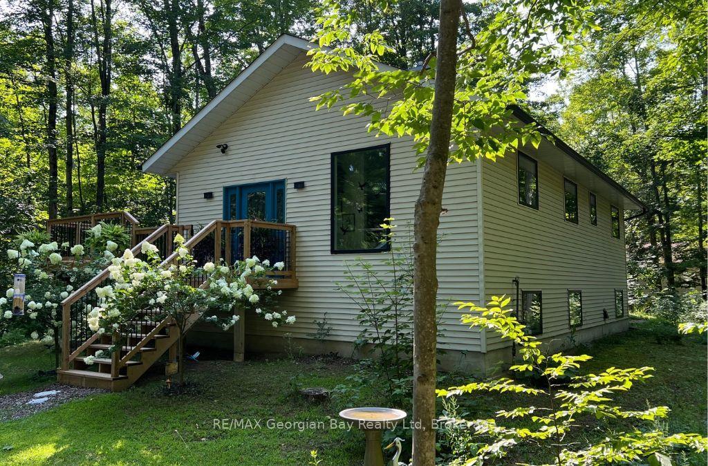 2 Belle Vue Avenue, Tiny — Detached for sale, photo 1