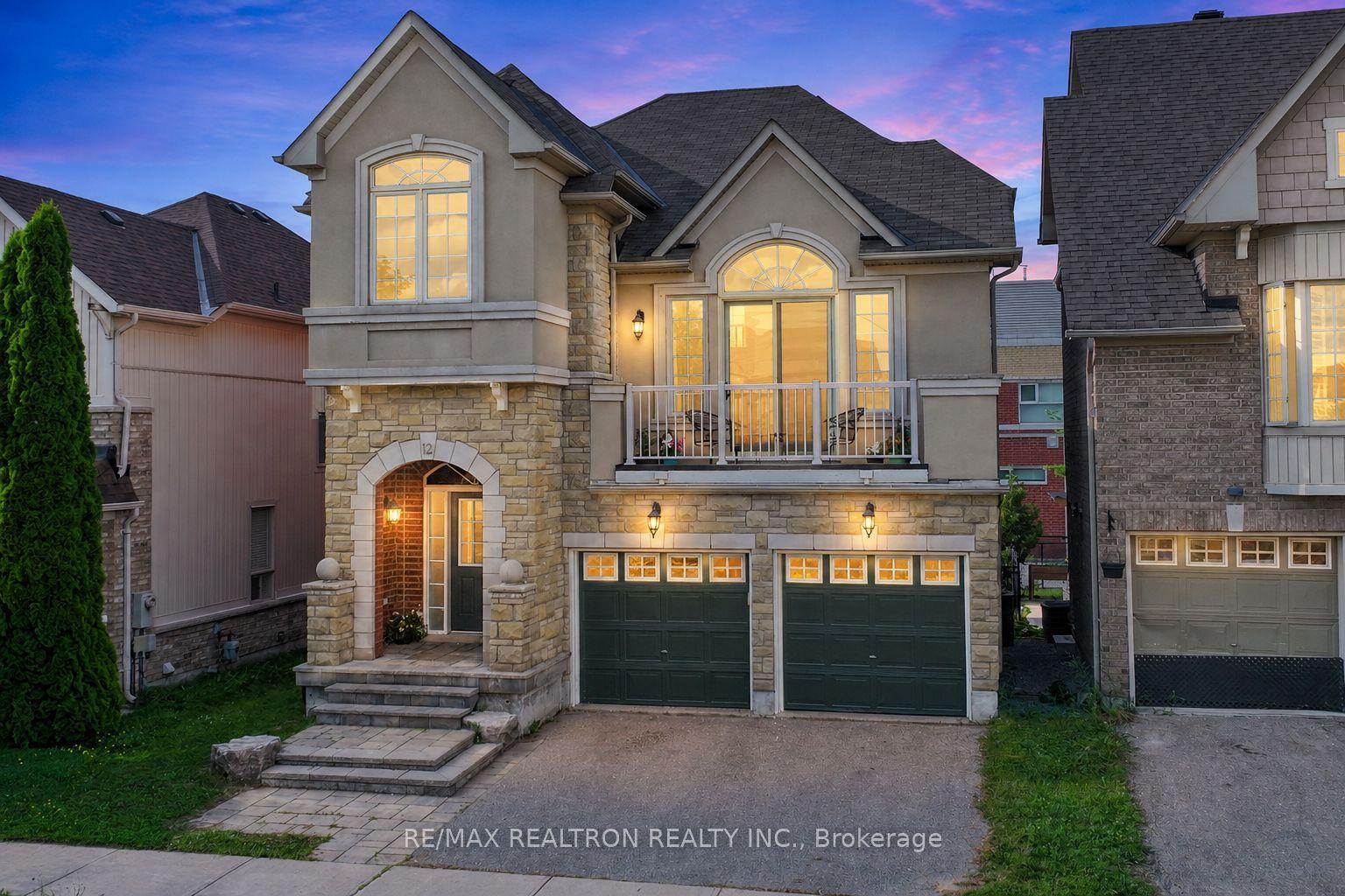 12 Cozens Drive, Richmond Hill — Detached for sale, photo 1