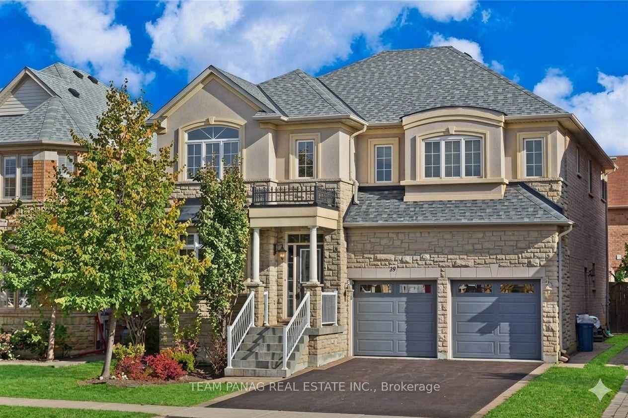 19 Valleycreek Drive — photo 1