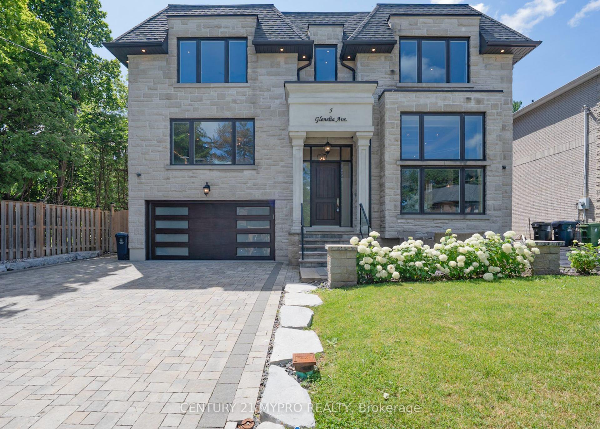 5 Glenelia Avenue, Toronto — Detached for sale, photo 1