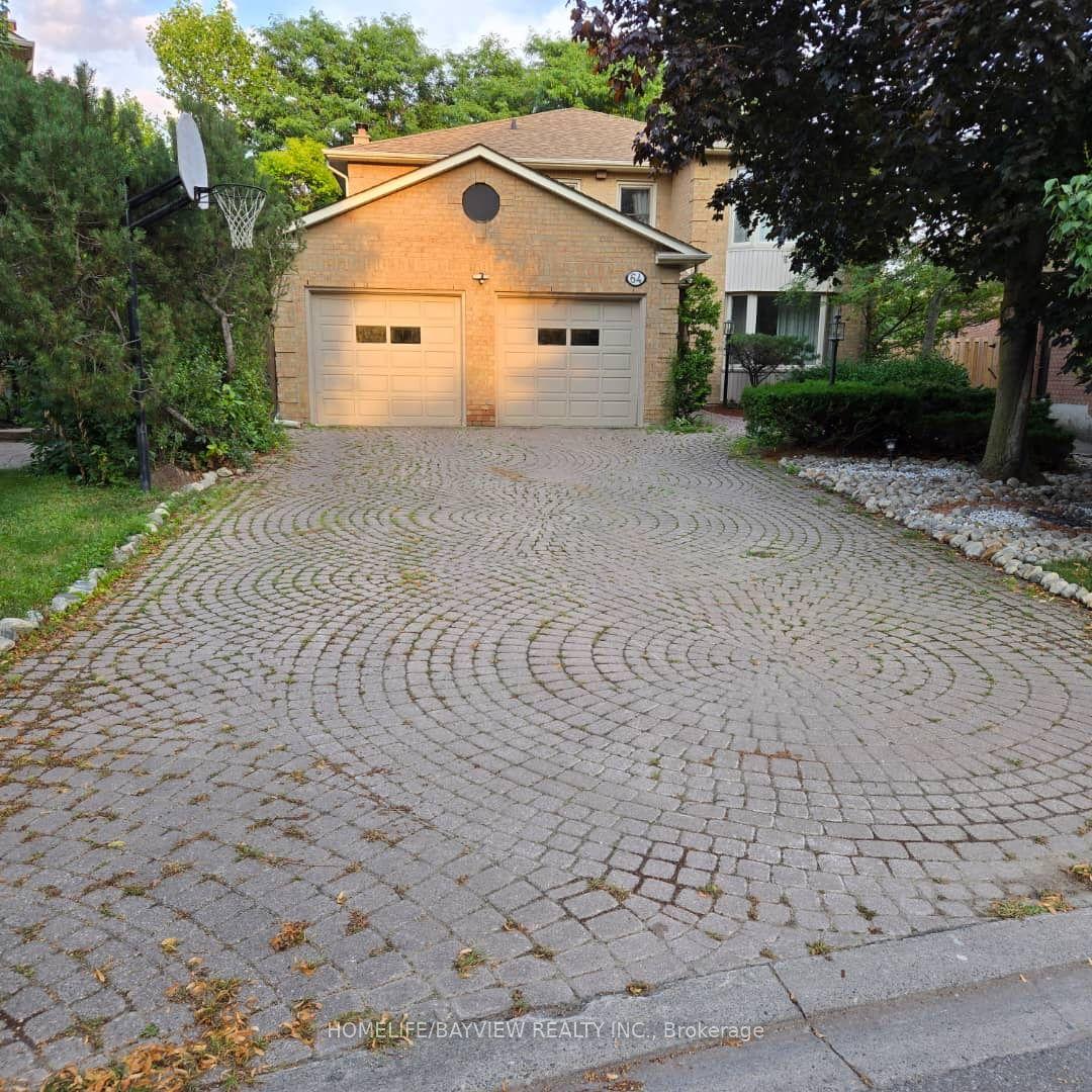 64 Brookshire Circle — photo 1
