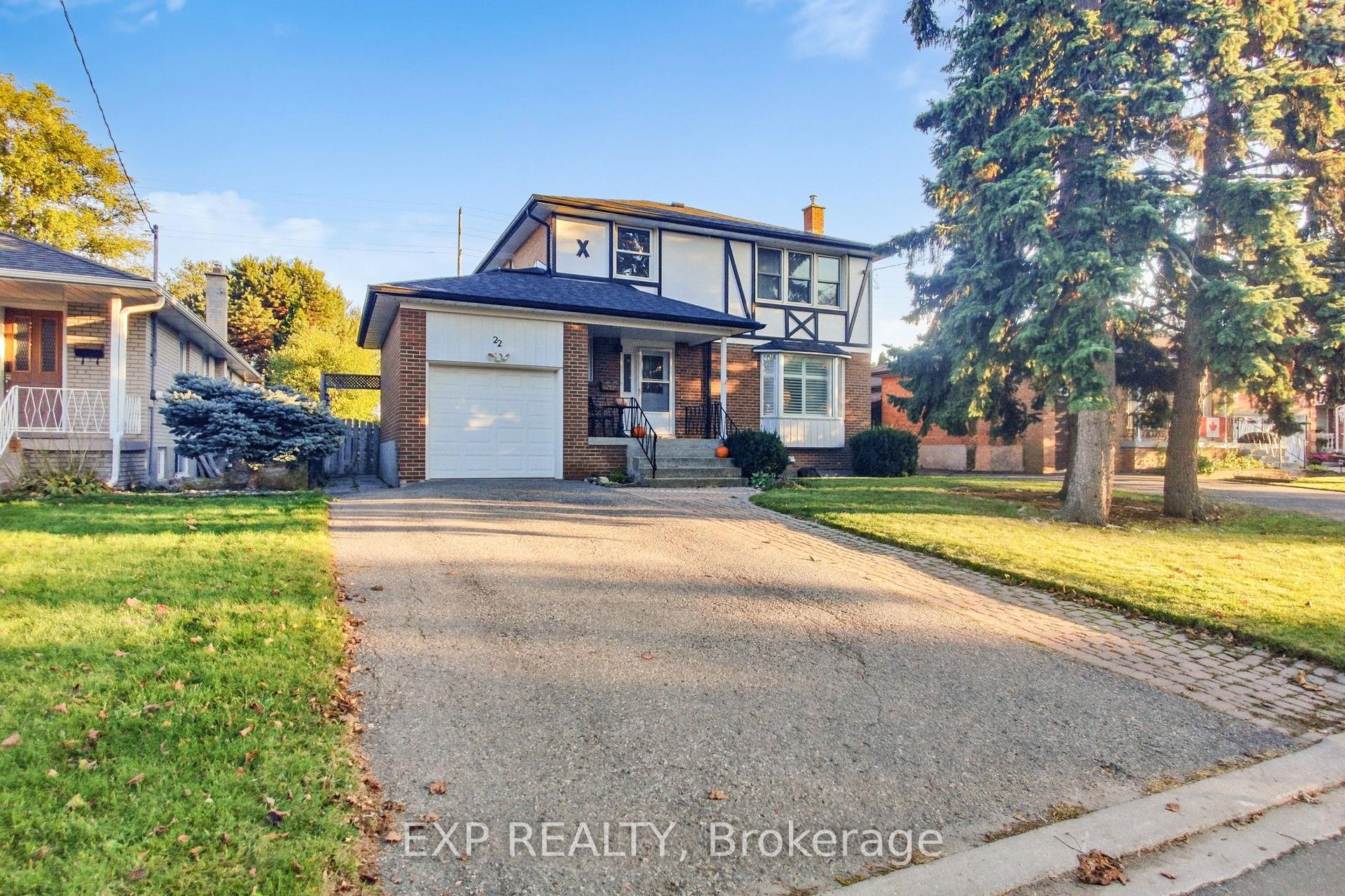 22 Chestnut Avenue — photo 1