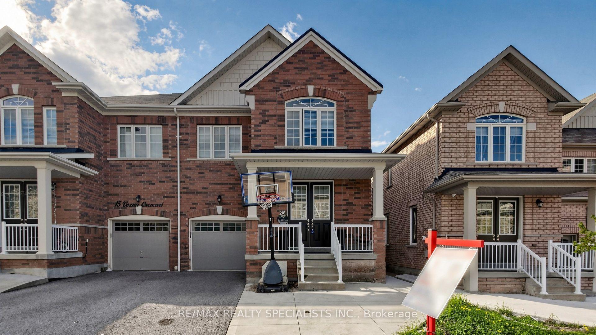 13 Vezna Crescent — photo 1