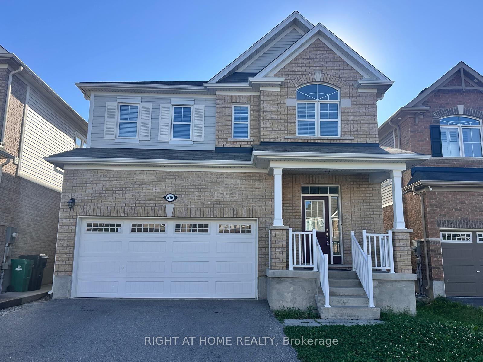 516 Equestrian Way, Cambridge — Detached for lease, photo 1