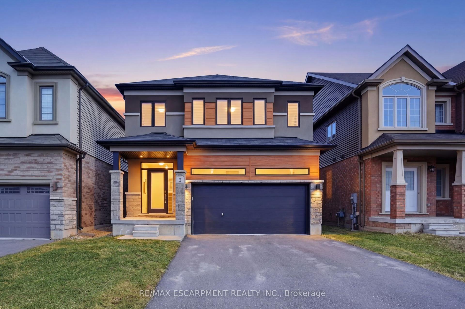 3 SLEETH Street — photo 1