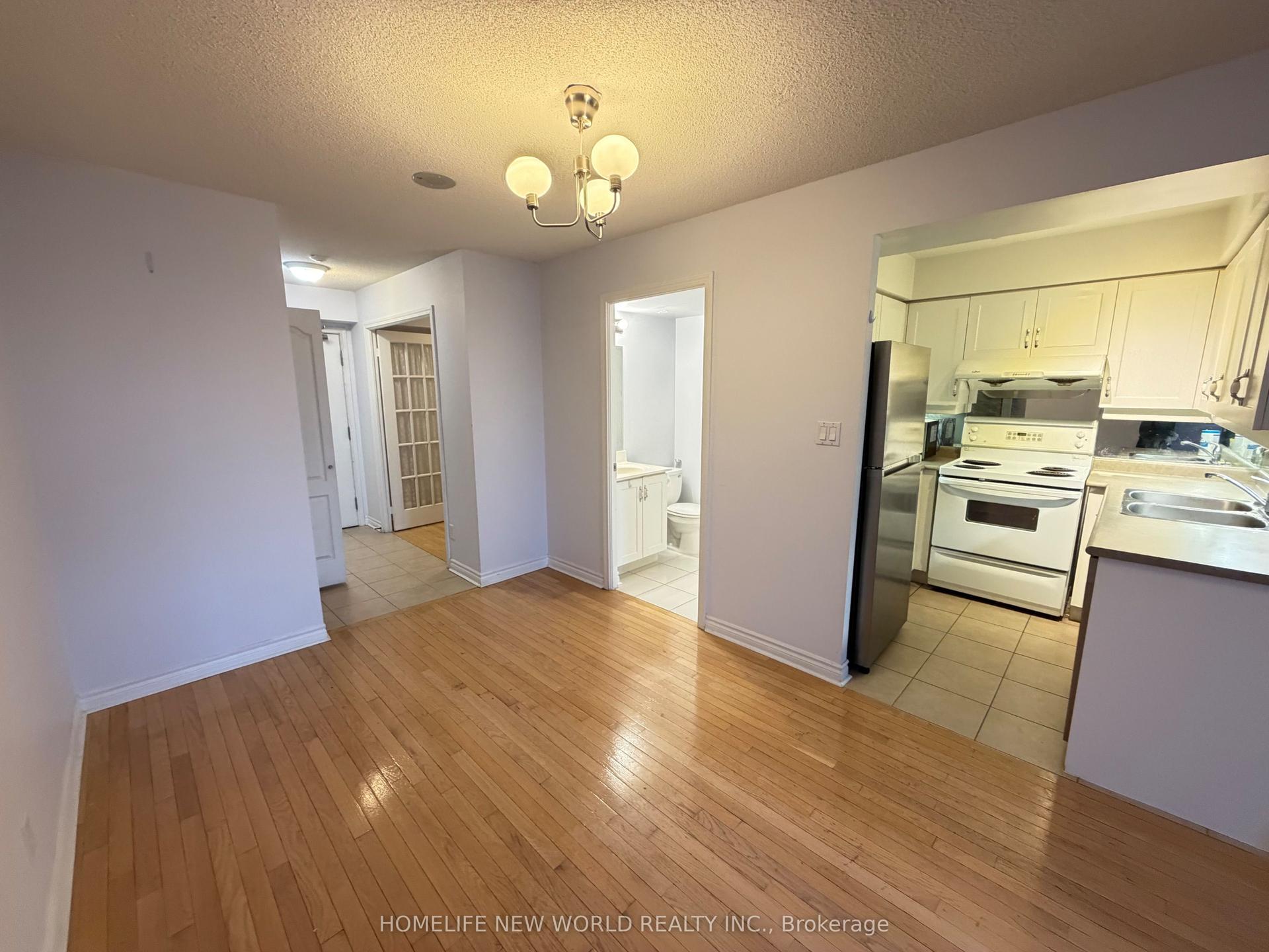 3 Rean Drive 1805 #1805 — photo 1