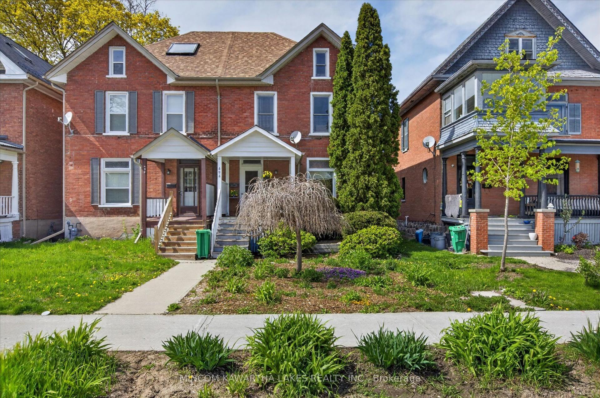 494 Charlotte Street — photo 1