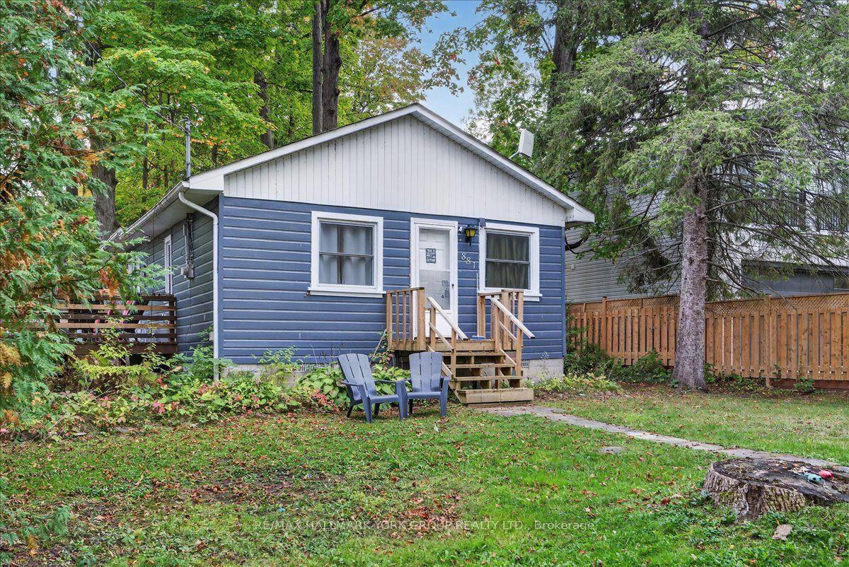 881 Clifton Boulevard — photo 1