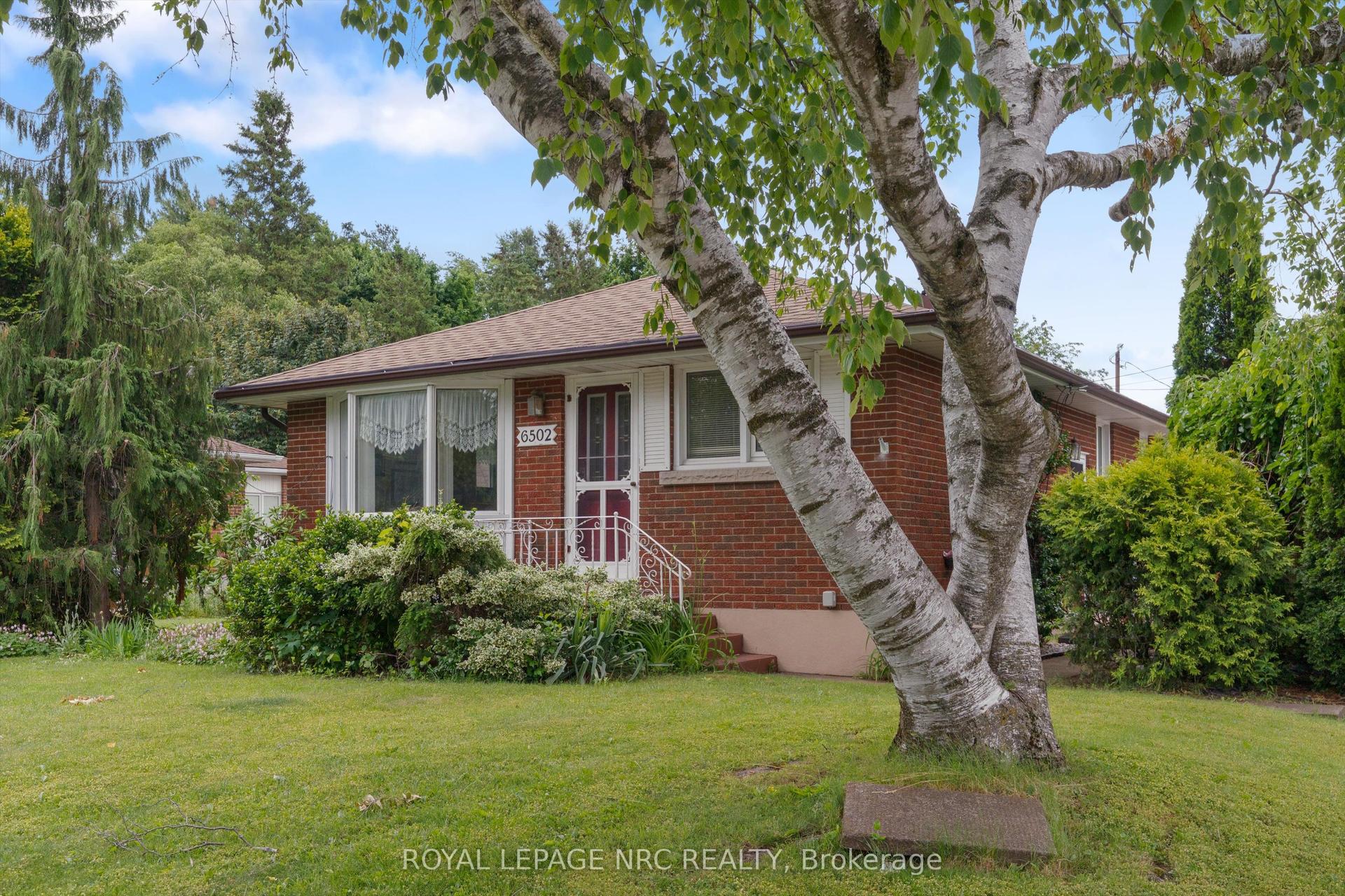 6502 Brock Street, Niagara Falls — Detached for sale, photo 1