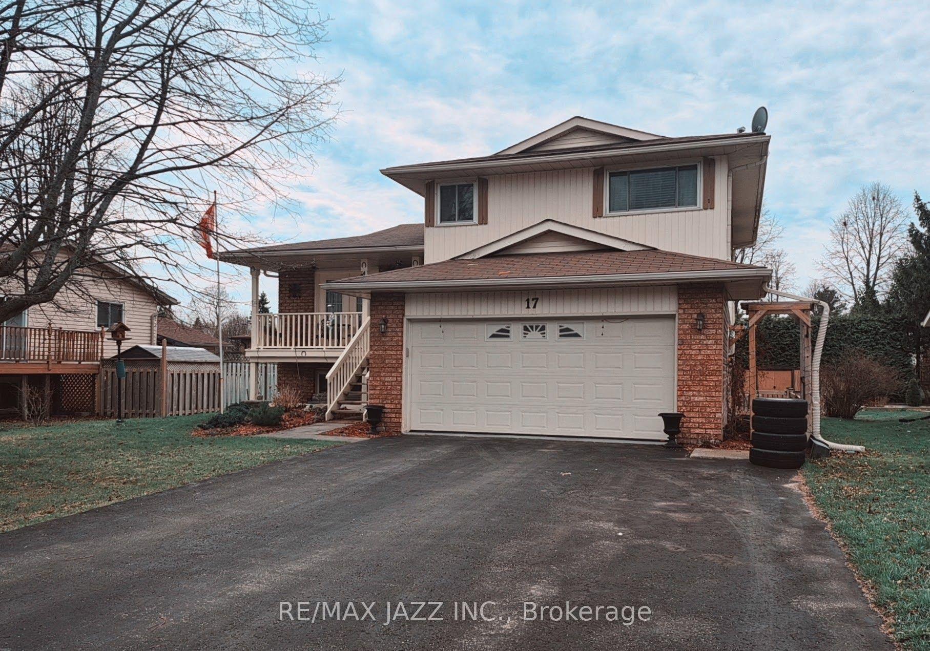17 Huron Drive — photo 1