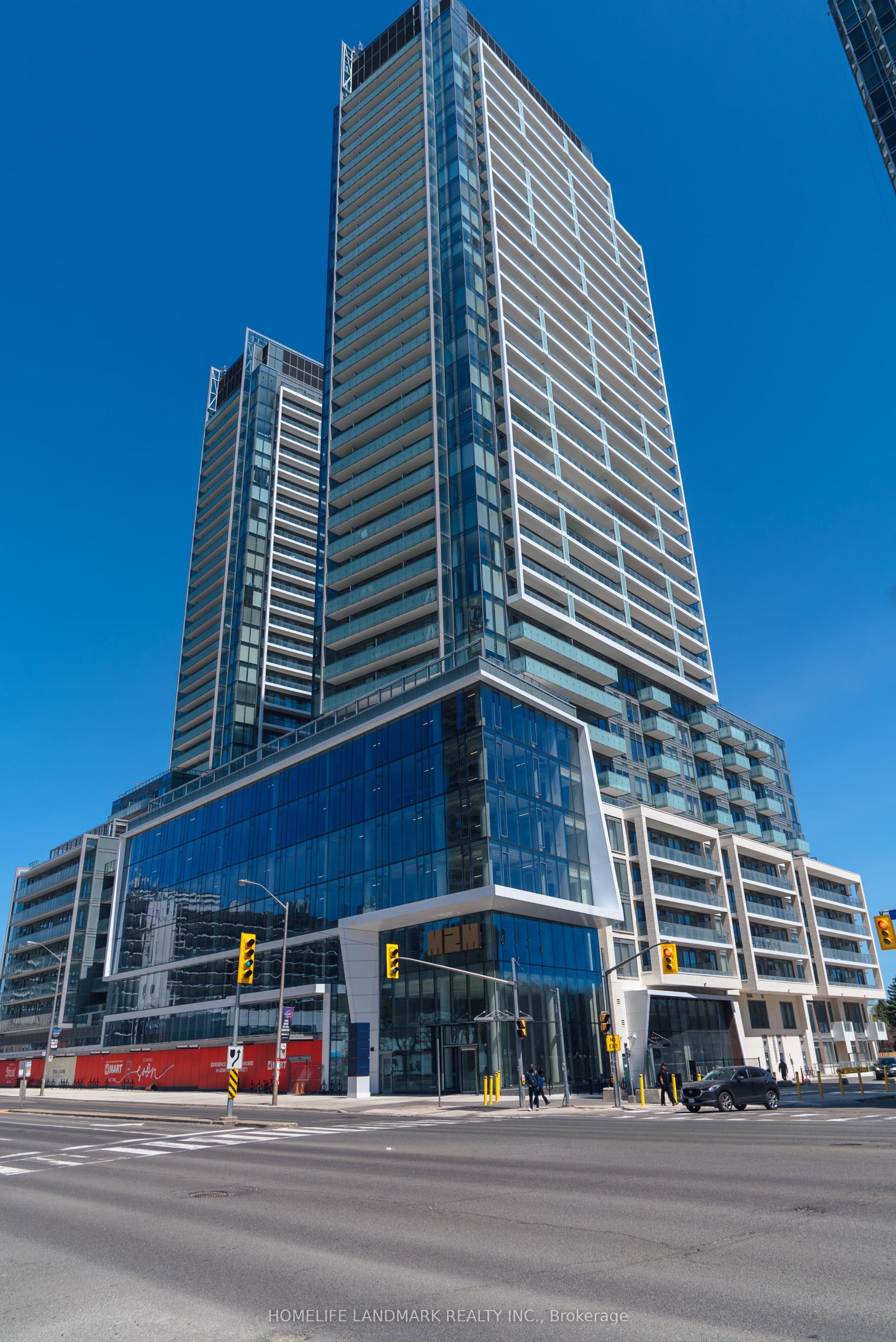 7 Golden Lion Heights N833 #N833, Toronto — Condo for sale, photo 1