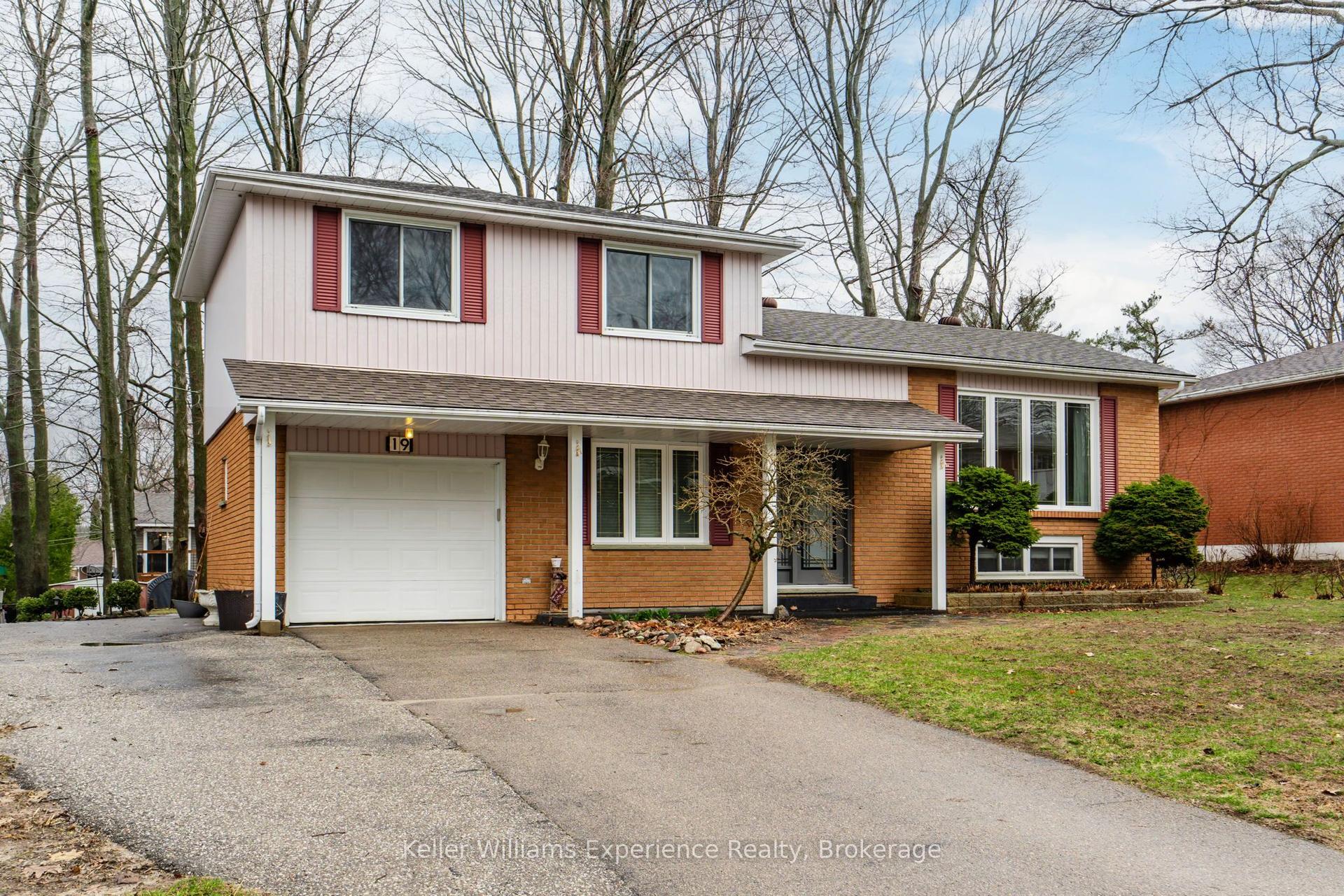 19 Viel Street — photo 1