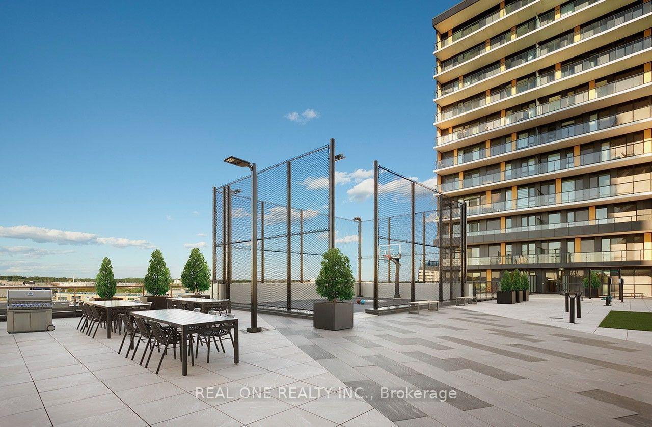 4878 Powers Powers Common D1610 #D1610, Burlington — Condo for sale, photo 1