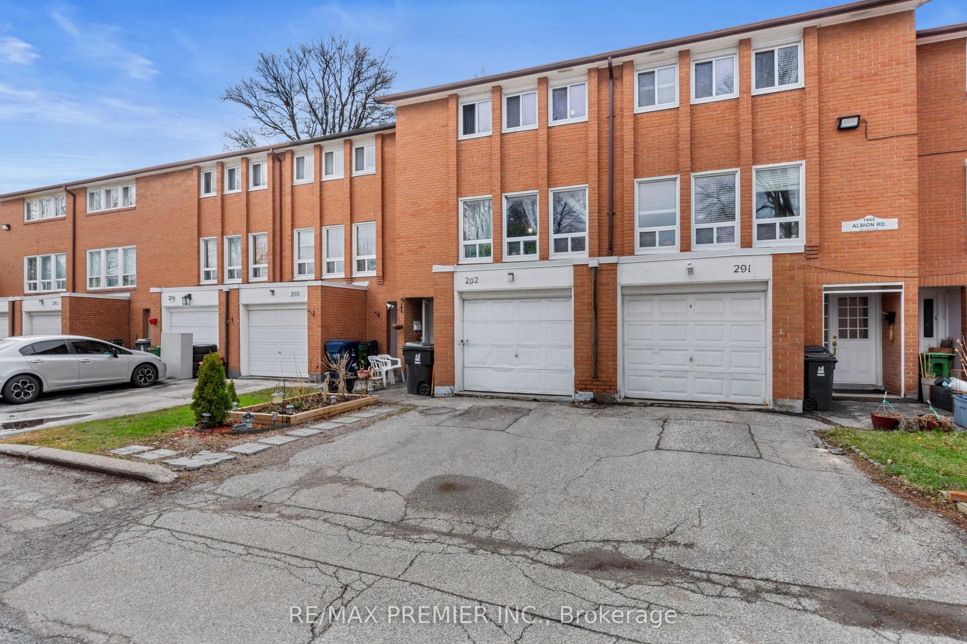 1605 Albion Road 292 #292, Toronto — Condo Town for sale, photo 1