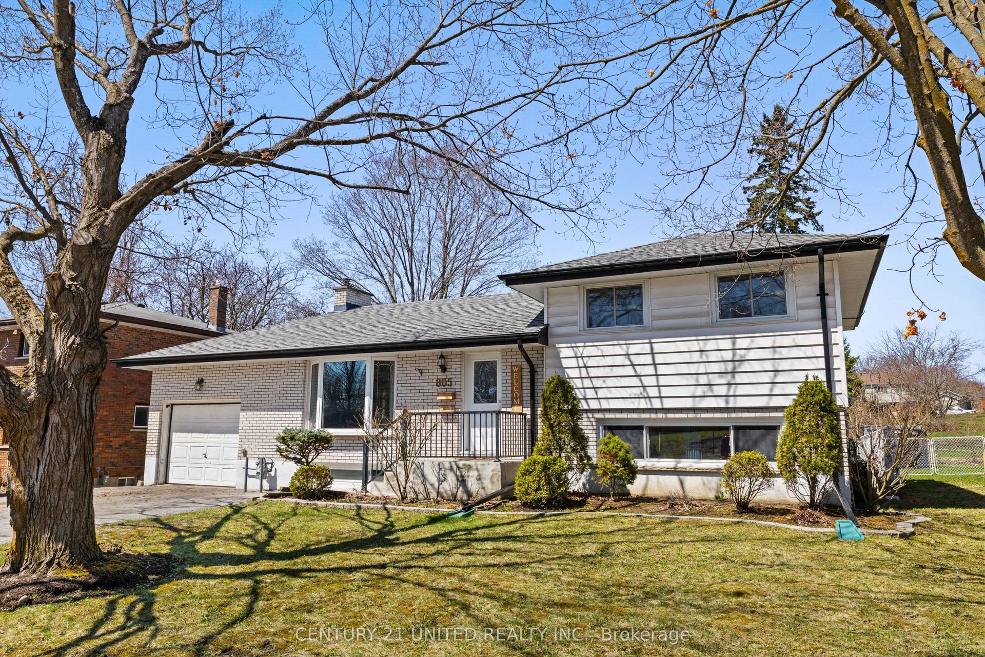 805 Highland Court — photo 1