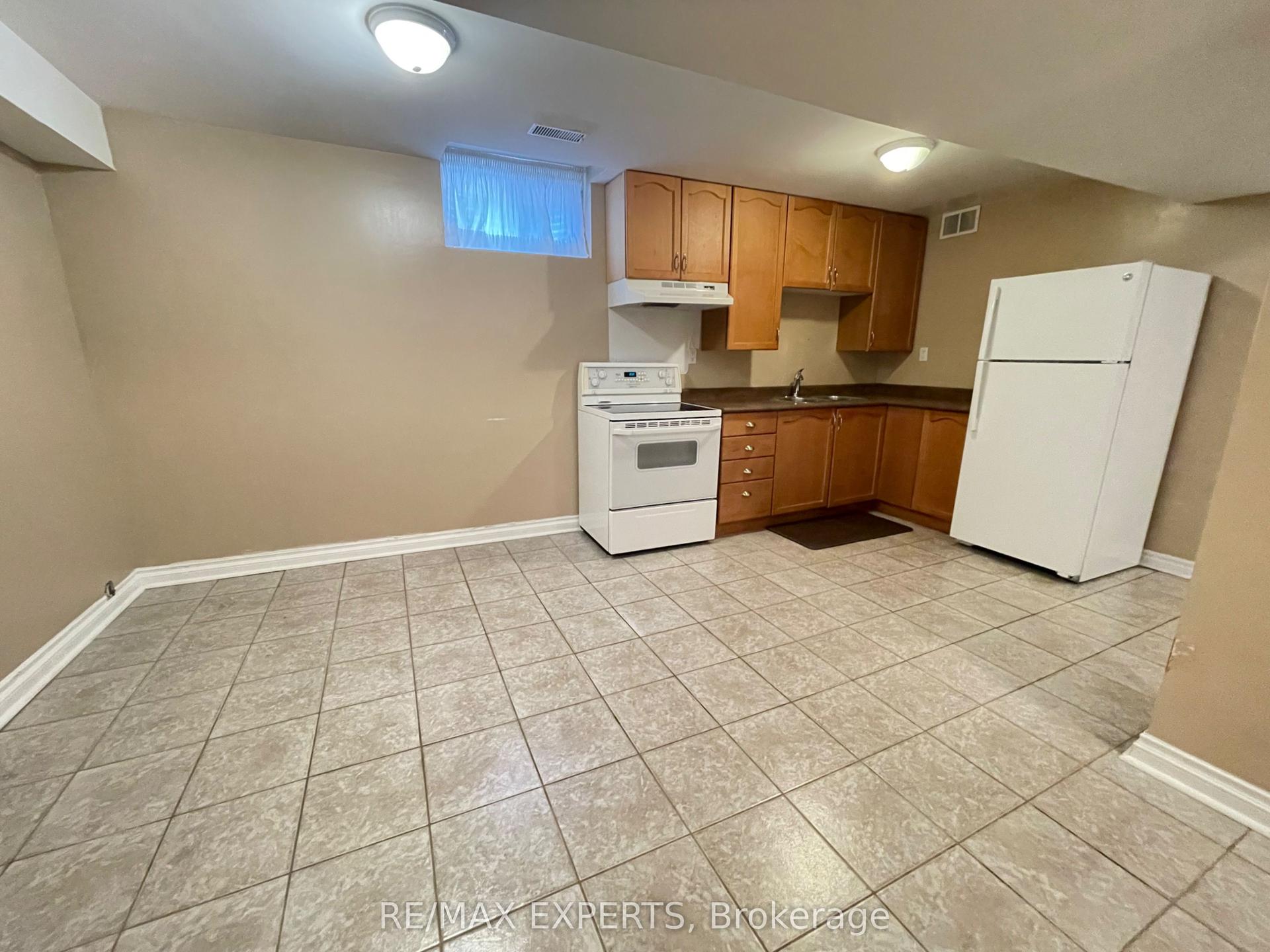 176 Kingsview Drive BSMT #BSMT, Vaughan — Detached for lease, photo 1