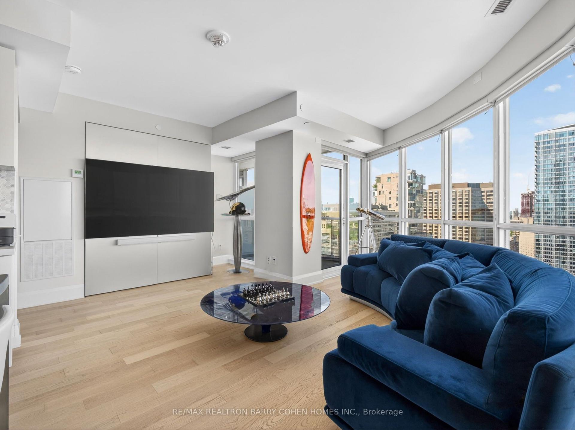 88 Cumberland Street 2104 #2104 — photo 1