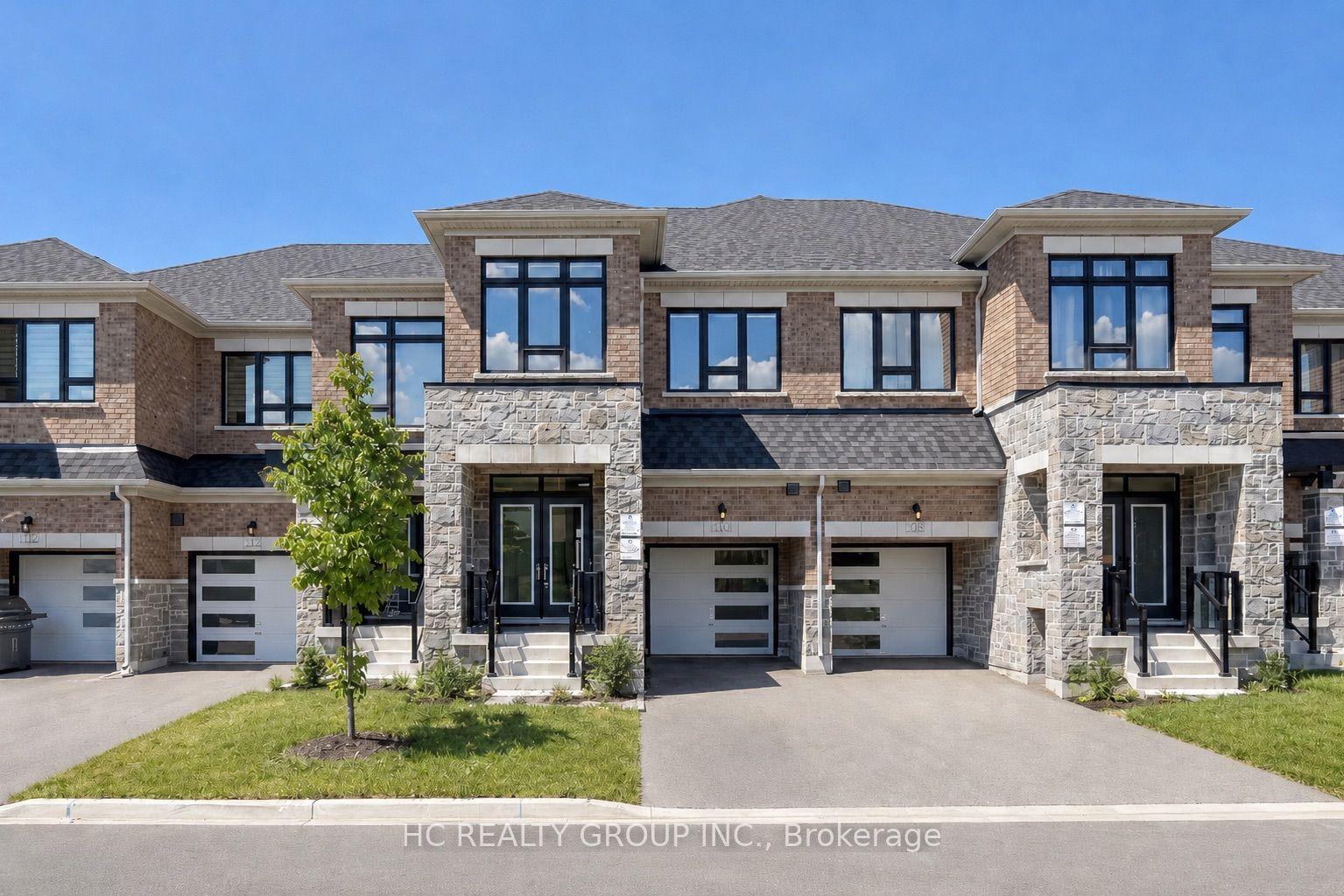 8 Hewison Avenue — photo 1