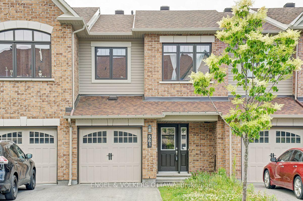 561 Petrichor Crescent, Orleans - Cumberland and Area — Townhouse for sale, photo 1